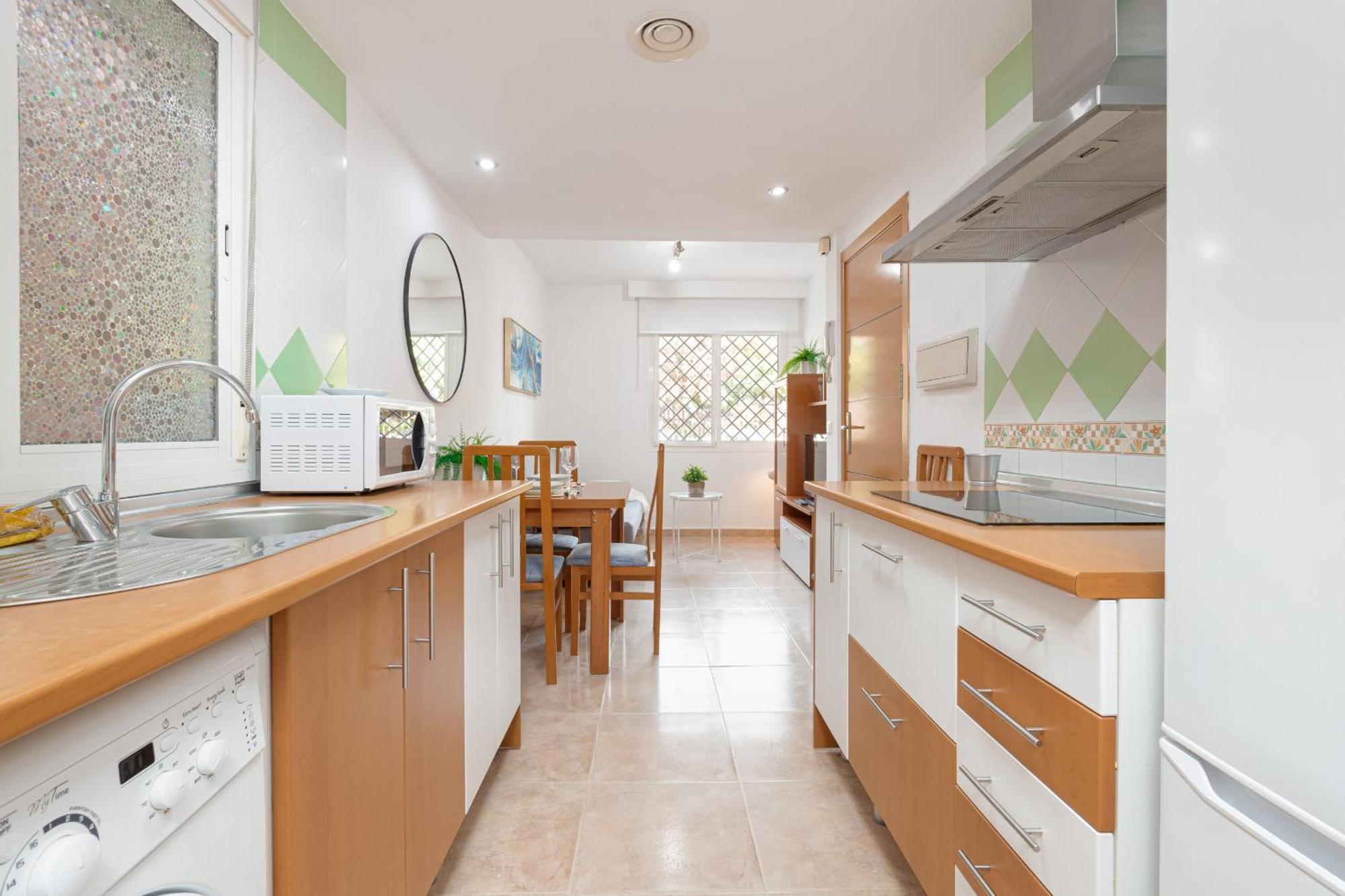 מאלגה C55 Cosy Apartment Close To The Beach מראה חיצוני תמונה