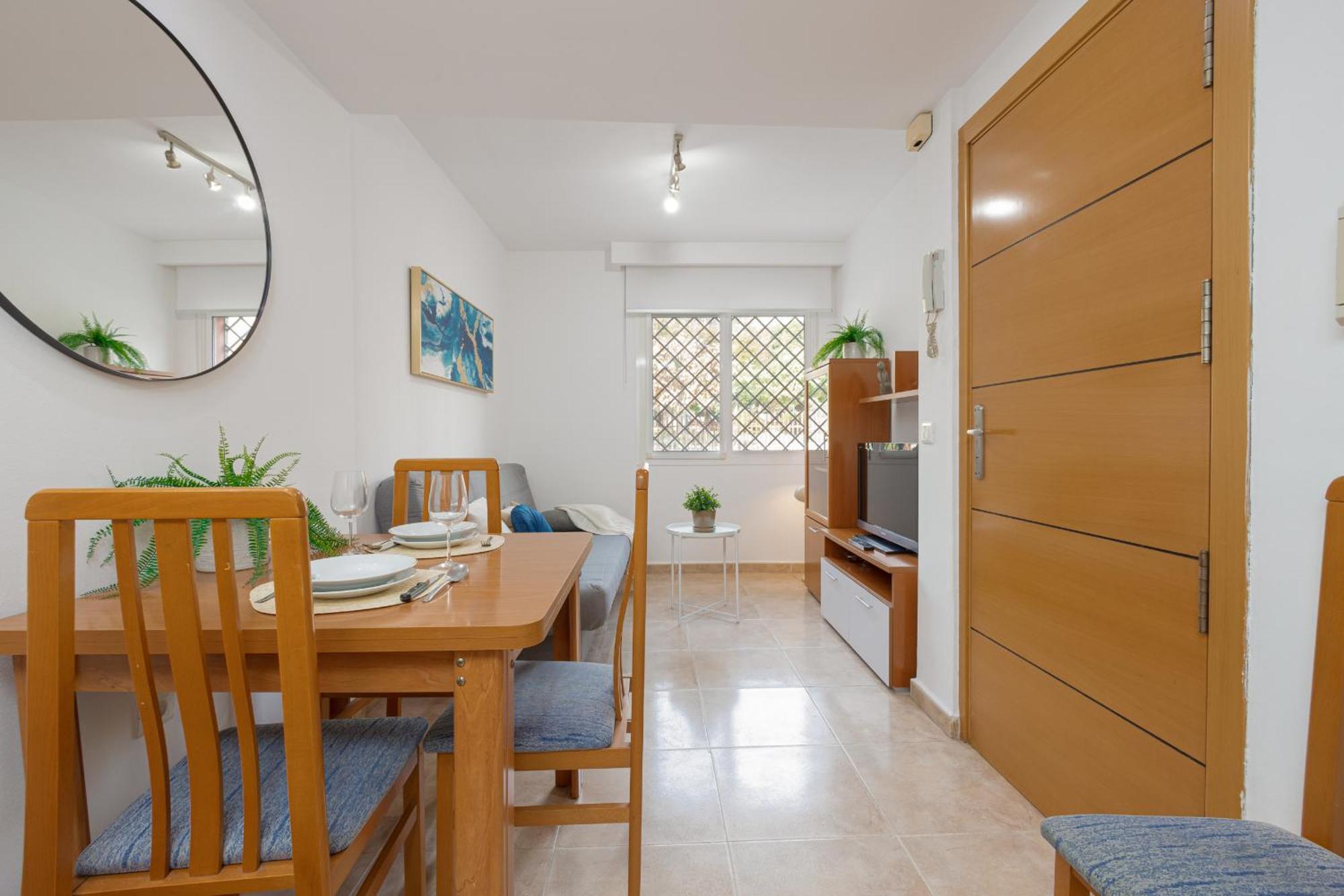 מאלגה C55 Cosy Apartment Close To The Beach מראה חיצוני תמונה